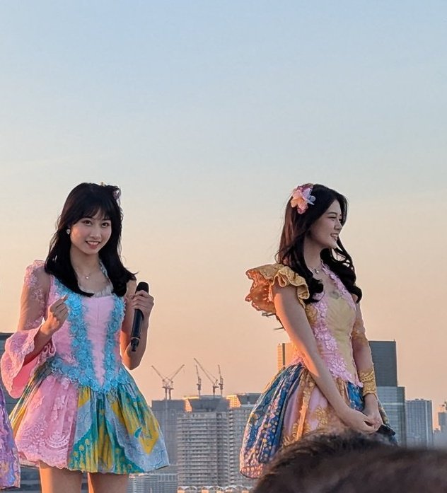 octasaila's tweet photo. Bocil KIII @A_MutheJKT48 @A_ChristyJKT48 💞💞
#ChrisMuth
#mustyrech https://t.co/Jiz4EiQ4Yc