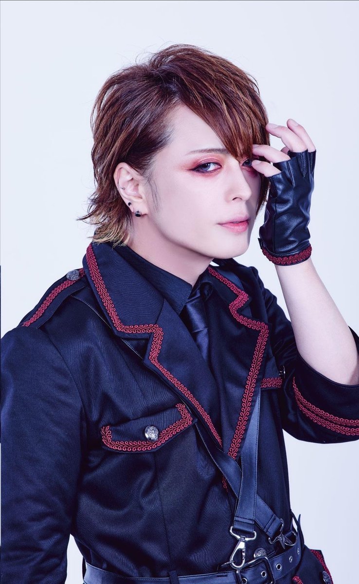 DIAURA_OFFICIAL's tweet photo. 『愚民の日2024』DIAURA新ビジュアル解禁！

▽愚民の日2024詳細
https://t.co/fA8rJUVhrH

#DIAURA #愚民の日2024 https://t.co/8cyJ5XLvzq