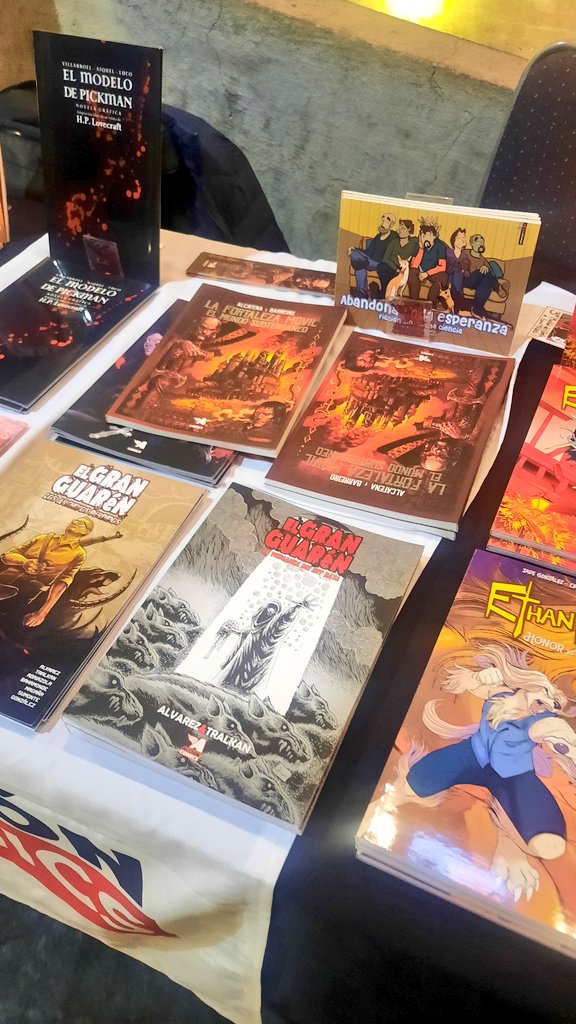 Momentos del Malón del cómic de hoy en la Cava de San Miguel <a href="/SanMiguel_CL/">Municipalidad de San Miguel</a> <a href="/traukocomics/">Traukocomics</a> 
<a href="/HuichamanJose/">Jose Huichaman</a> <a href="/ElguetaU/">Rodrigo Elgueta U</a> <a href="/ArietePro/">Ariete Producciones</a> <a href="/ACCIONA/">ACCIONA</a>