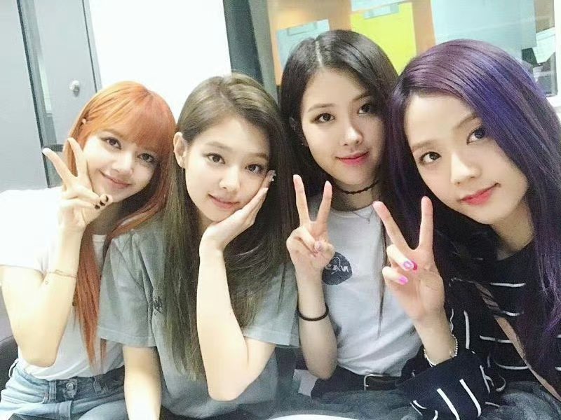 xinblinkk tweet picture