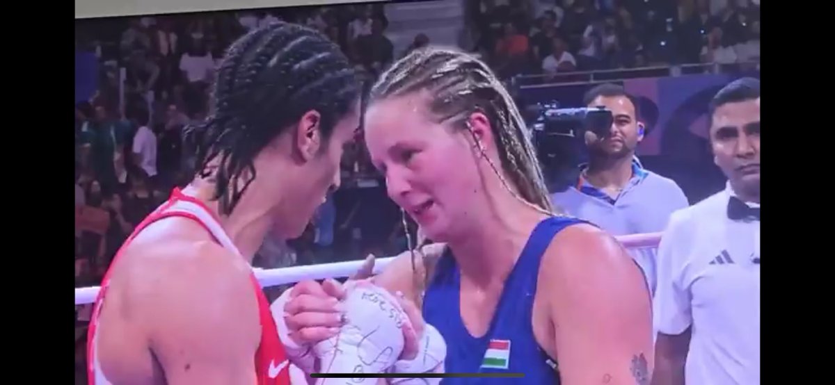 Tricky_Eileen's tweet photo. Me when the transphobes gotta fight me in the ring. 

They alway fold like the bitches they are. https://t.co/9D5lMk32aL