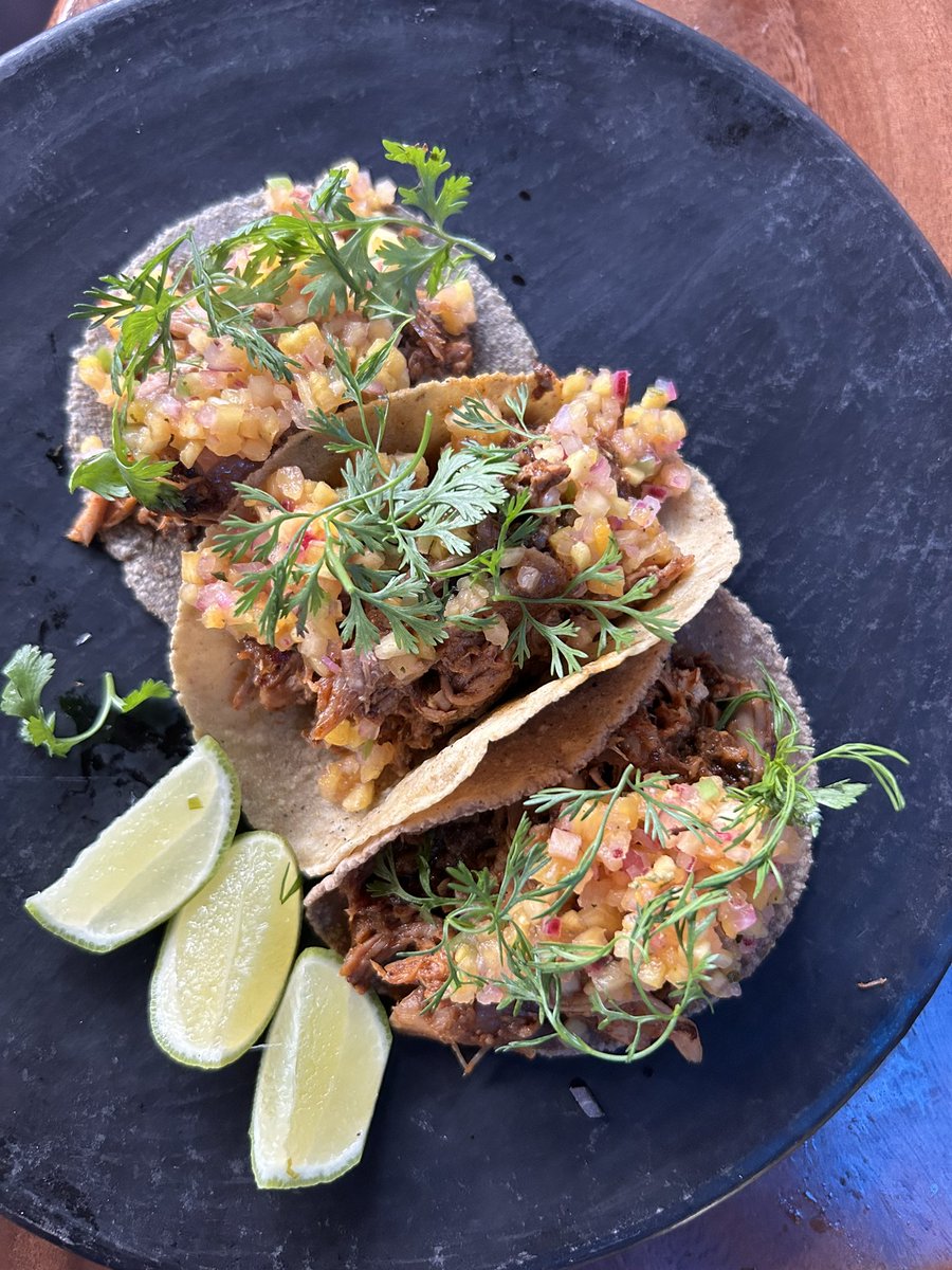 Maizajo <a href="/maizajomx/">Maizajo</a> en la calle de Fernando Montes de Oca, en la Colonia #Condesa es una de las grandes aperturas gastronómicas de este 2024. Magistral. #Recomendamos en cocina <a href="/SantiagoMuMo/">Santiago Moctezuma</a>