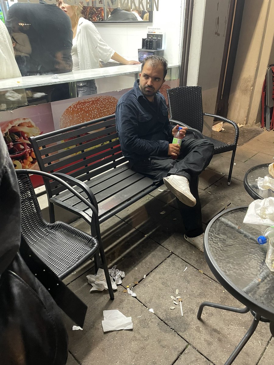 SebKri99's tweet image. Sliten nå, Svein Erik #SveinEPlass