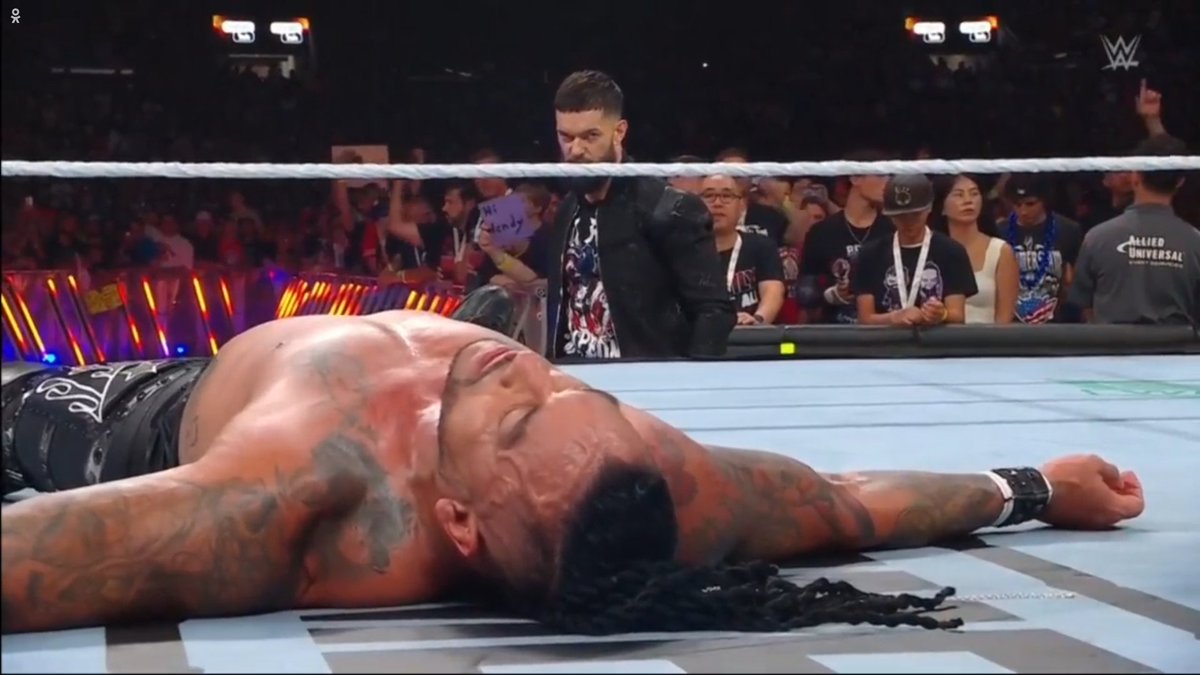 gamedropspops's tweet photo. what a #hellava match between #Gunther vs #DamianPriest #WWEHeavyWeightChampionship  #topspots #gaming #gamers #videogames #WNBATorontoStarlings #wwefan #summerslam2024 #Thisisawesome https://t.co/T0SO9NCSvK