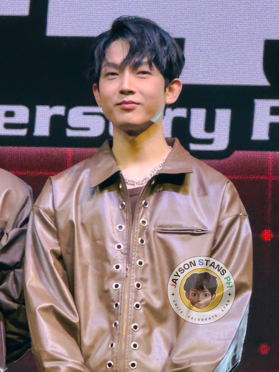 JaysonStansPH's tweet photo. Too cute to handle, but worth the trouble.❤️🤎

#1stOne
#0641_ELEVATEANDEVOLVE
#1stOneFANCON
#1stOne_JAYSON https://t.co/oSpKLoy4J4