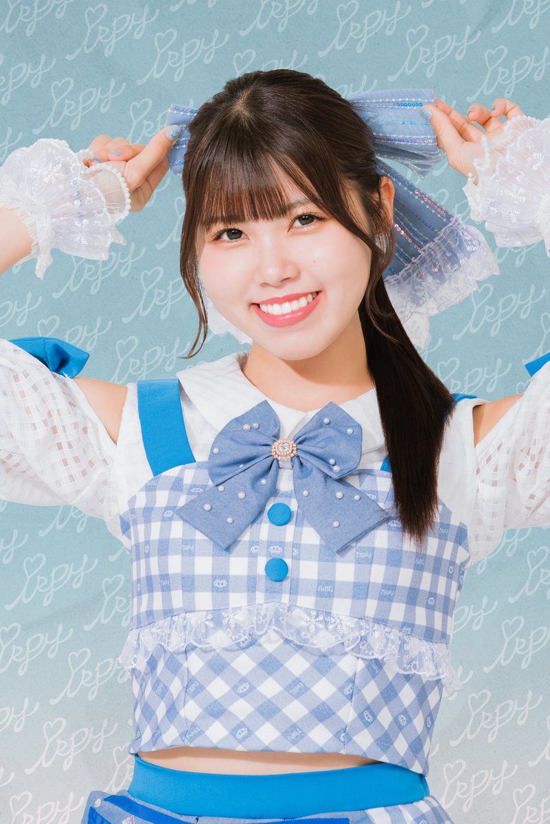 irink_official's tweet photo. 新衣装ソロビジュアル解禁🌻🫧

『特技は肩パン！声と力強さのギャップ180度！セクシーブルー💙』

👑瀬乃かな👑
@kana__ispy
・10/23
・O型
・神奈川県出身

こちらのツイート【200RP】達成で次のメンバーのソロビジュアル公開します🗝✨

6人目は...ポジティブなあの子💛

#iSPY #アイスパイ https://t.co/4c0C9CFuIE