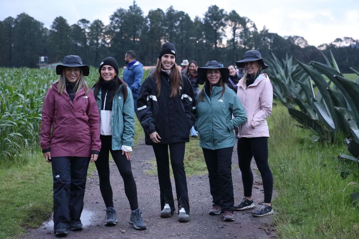 FoodandTravelMX's tweet image. La colección Rain 2024 de @thenorthface, utiliza la novedosa tecnología #DryVent, que garantiza la resistencia al viento y repelencia al agua en todo momento. #NeverStopExploring