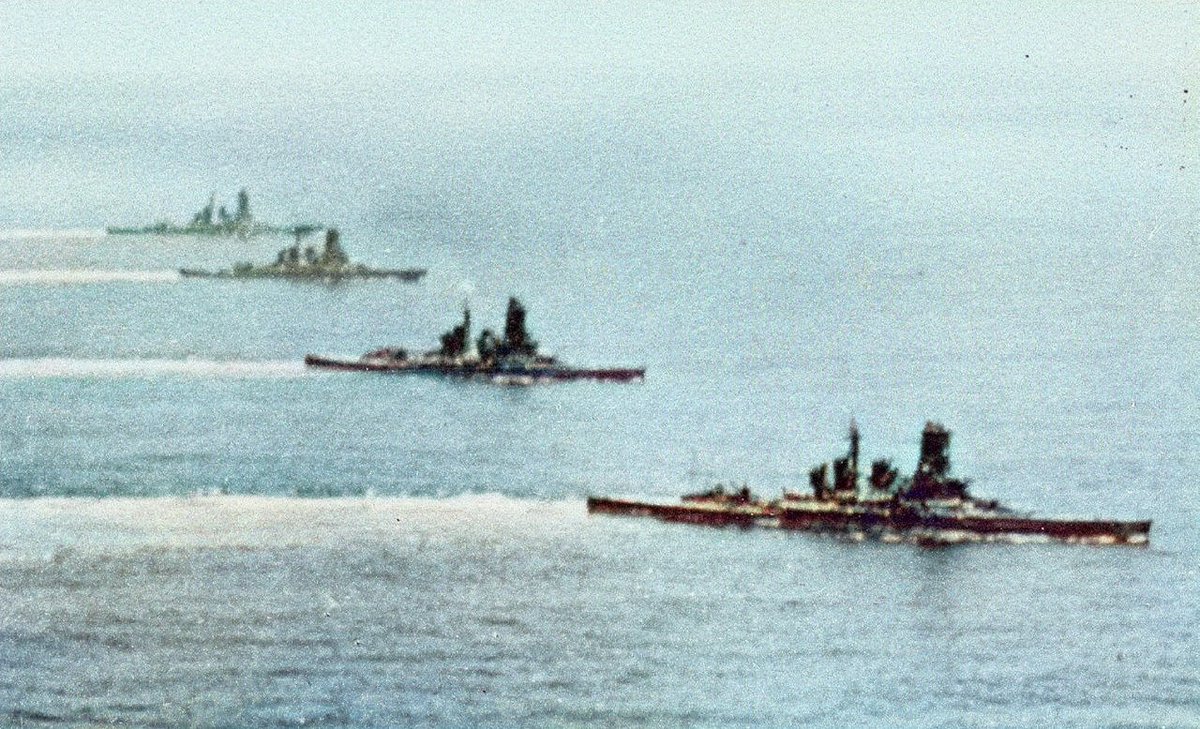muginekosikikan's tweet photo. #日本海軍
インド洋にて作戦行動中の戦艦金剛、榛名、霧島、比叡 https://t.co/eNPAPFnnWX