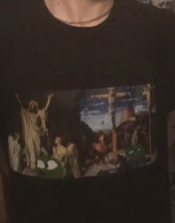 fellowFren's tweet photo. gf got me this shirt as an early birthday gift https://t.co/WFQKSItMIx