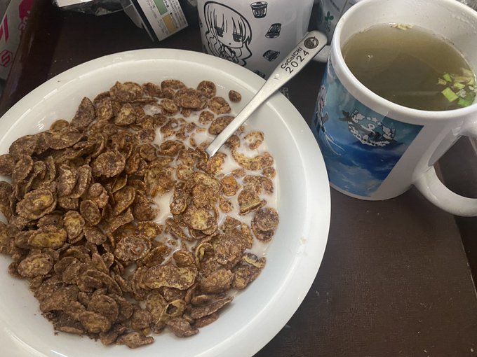 朝はご機嫌にシリアルさ 