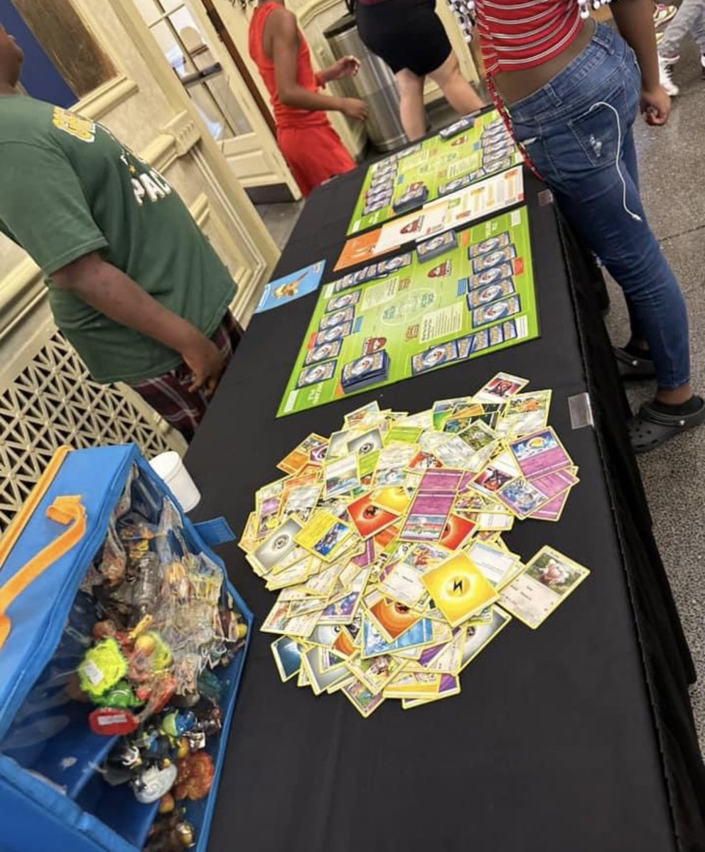 GotsoNfp's tweet photo. Thank you to the heritage committee for inviting us out to the back-to-school event today at Memorial Hall in racine. The kids had a great time playing with games if you want more of this you would visit us at 215 six Street. https://t.co/Szou5dfL9e
