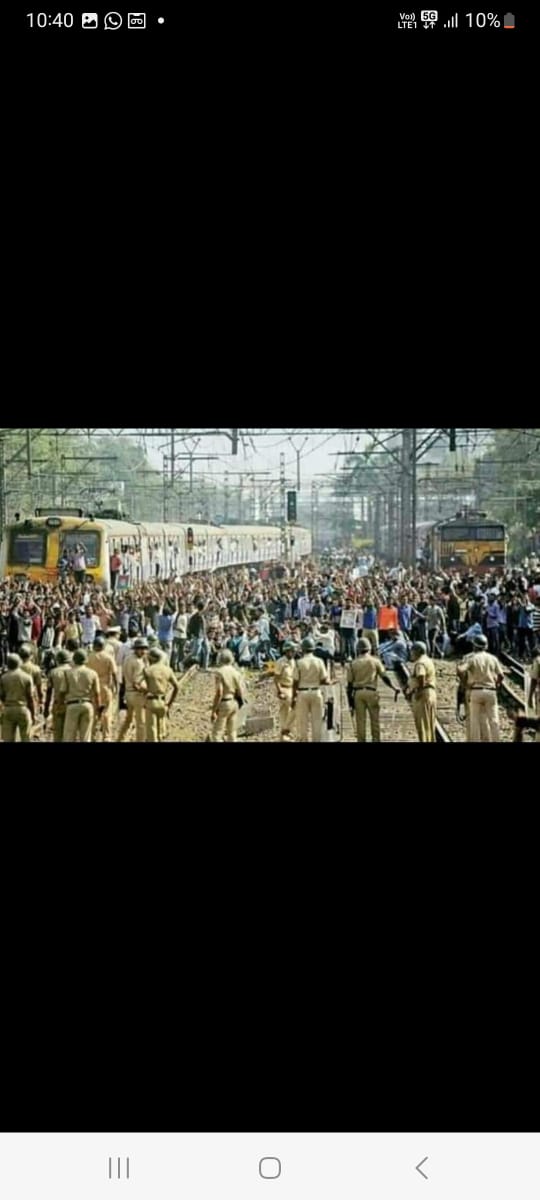 Prashan71315562's tweet photo. पहले  अपरेंटीस को GM power से डायरेक्ट ONE TIME SETTLEMENT होता था जबसे BJP कि सरकार आई है इस भर्ती प्रक्रिया मैं बदलाव कर 20% कोटा देकर हमारे साथ चालाकी कि हमारे सीट 2019 कि vacancy मैं खाली गई पर हम पुराने अपरेंटीस पर विचार नही किया #रेलअँपरेंटीस @AshwiniVaishnaw @RailMinIndia https://t.co/4aWprh65Py