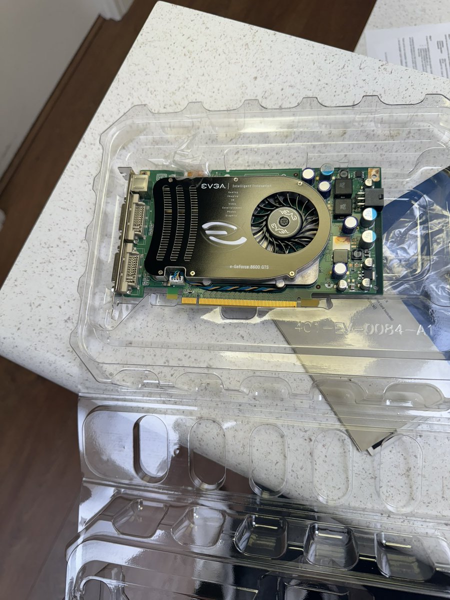 mortchmane's tweet photo. @JayzTwoCents Jay or Phil or Nick lol. I was cleaning out my office and found this bad boy, any interest is taking possession and maybe doing a video on it? I’m in HB, if interested I could maybe meet at the Tustin Micro Center? I’m not looking for anything in return. https://t.co/WD60fD4CwZ