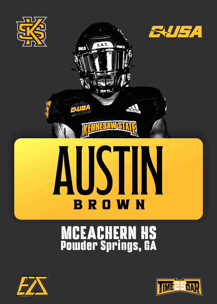 austinxbrown1's tweet photo. Excited to see @kennesawstfb take it to the next level.  @KSUEATzone always showing me love.  Thank you!#GoldStandard @BohannonBrian @TimGlanton @DBCoachSmith @McEachernFtball @CoachReid99 @ChadSimmons_ @RustyMansell_ @RecruitGeorgia https://t.co/fey7Nt1riZ