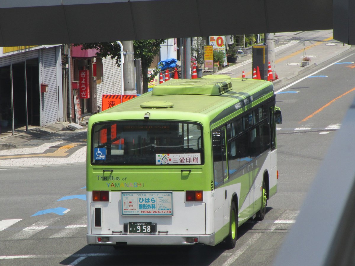 akirae233's tweet image. 灼熱地獄でもめげずに走る
埼玉県民御用達、国際興業の路線バス

#ウソ
#デタラメ
