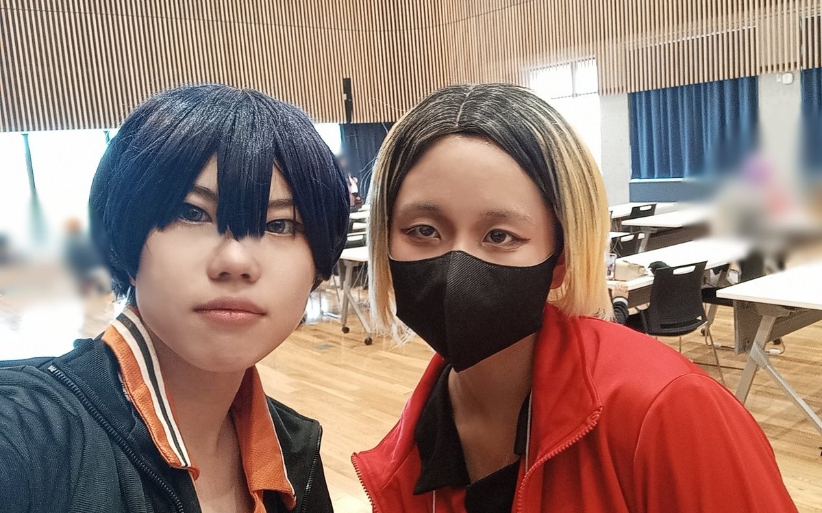 46_uneri's tweet photo. 丸頭同盟とセッターズでもツーショ！

北さん→肉じゃがりこさん（ @ti_amo_06 ）
研磨→ねむさん（ @Nemu_chan15 ）  

#FCF03 https://t.co/UbsnjIruZL