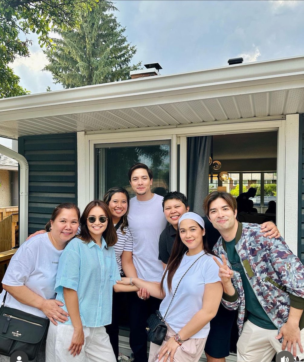 NoemzCanz's tweet photo. KathMaj, Alden, Joross with Mambo’s friend in Canada🥰🥰🥰

@bernardokath @dprincessmaja https://t.co/TJn9VlnCL3