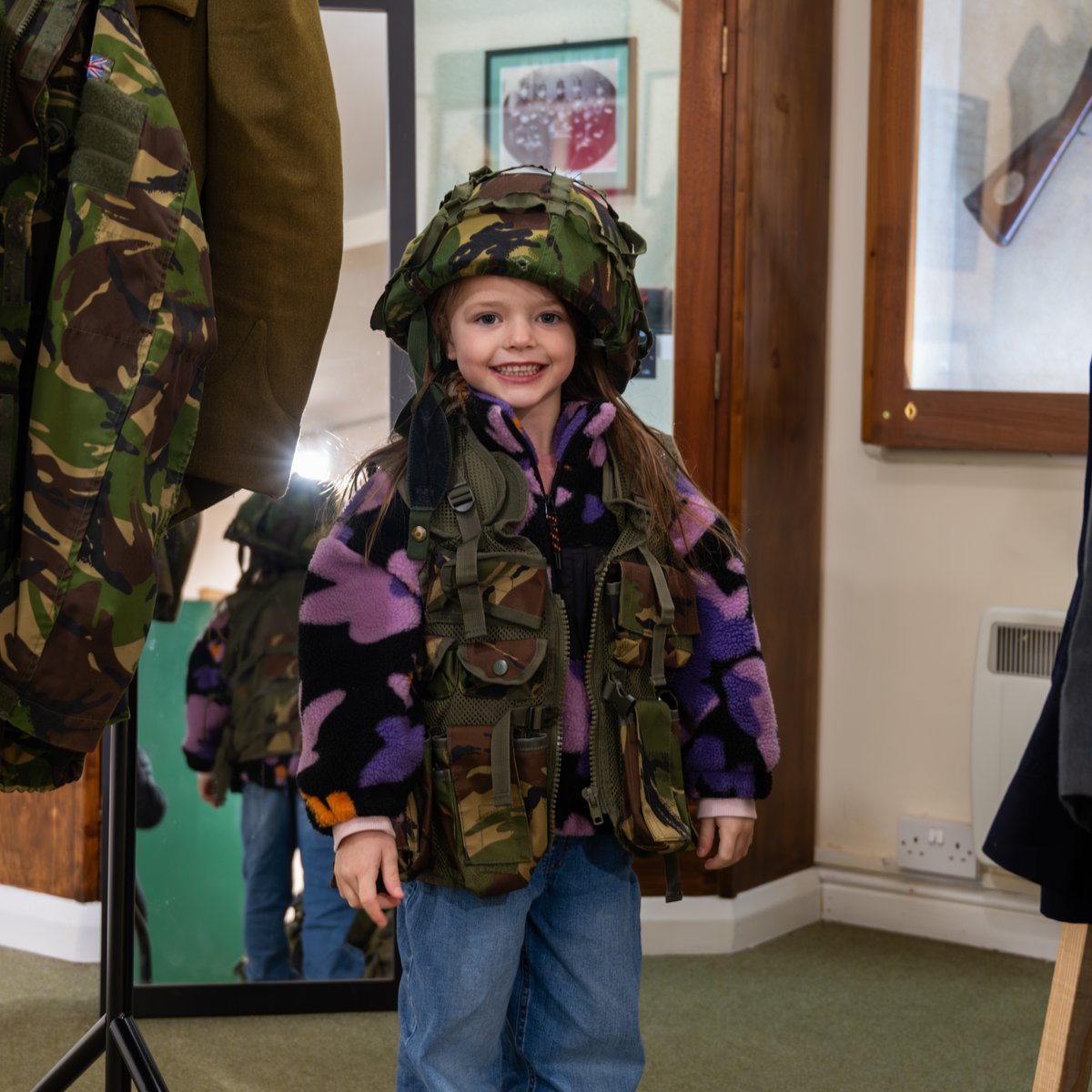 BodminKeep's tweet photo. We're open from 10am with a summer-long programme of activities for families, the Trench and a place to stop and have coffee if it rains!
https://t.co/WjT7o1gBwP for details. #bodminkeep #thingstodoincornwall #bodmin #openeveryday #lovecornwall #armymuseum #summeractivities https://t.co/mwSgJy9oQj