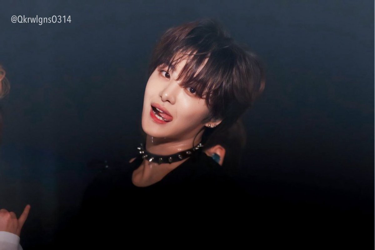 QkrwlgnsO314's tweet photo. 240803 도쿄 아리아케 WONDERLAND HQ

わんこふに🐶🐾

#트레저 #TREASURE 
#지훈 #JIHOON #ジフン https://t.co/hYBAJ4GZgk