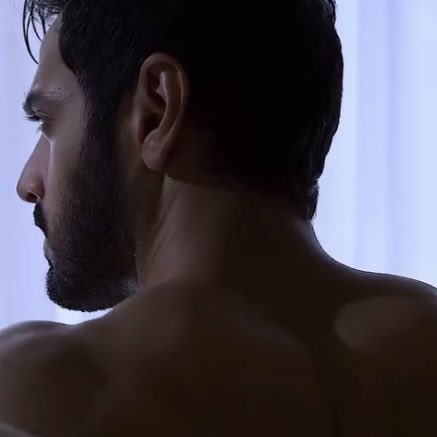 she felt this shoulder dip…. 

on this note, good night😮‍💨