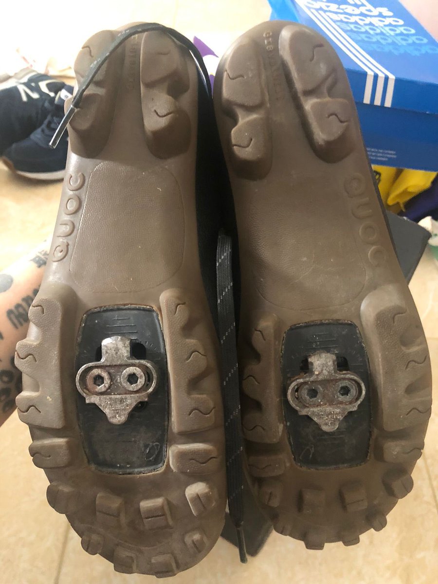 WTS Sepatu Cleat MTB Gravel Quoc Gran Tourer Black Camo ( Used )
Size UK 4.5
US 5.5

Condition Good!

Harga 1.800.000 nego
Info Nego - 082220401407
#fnfjb