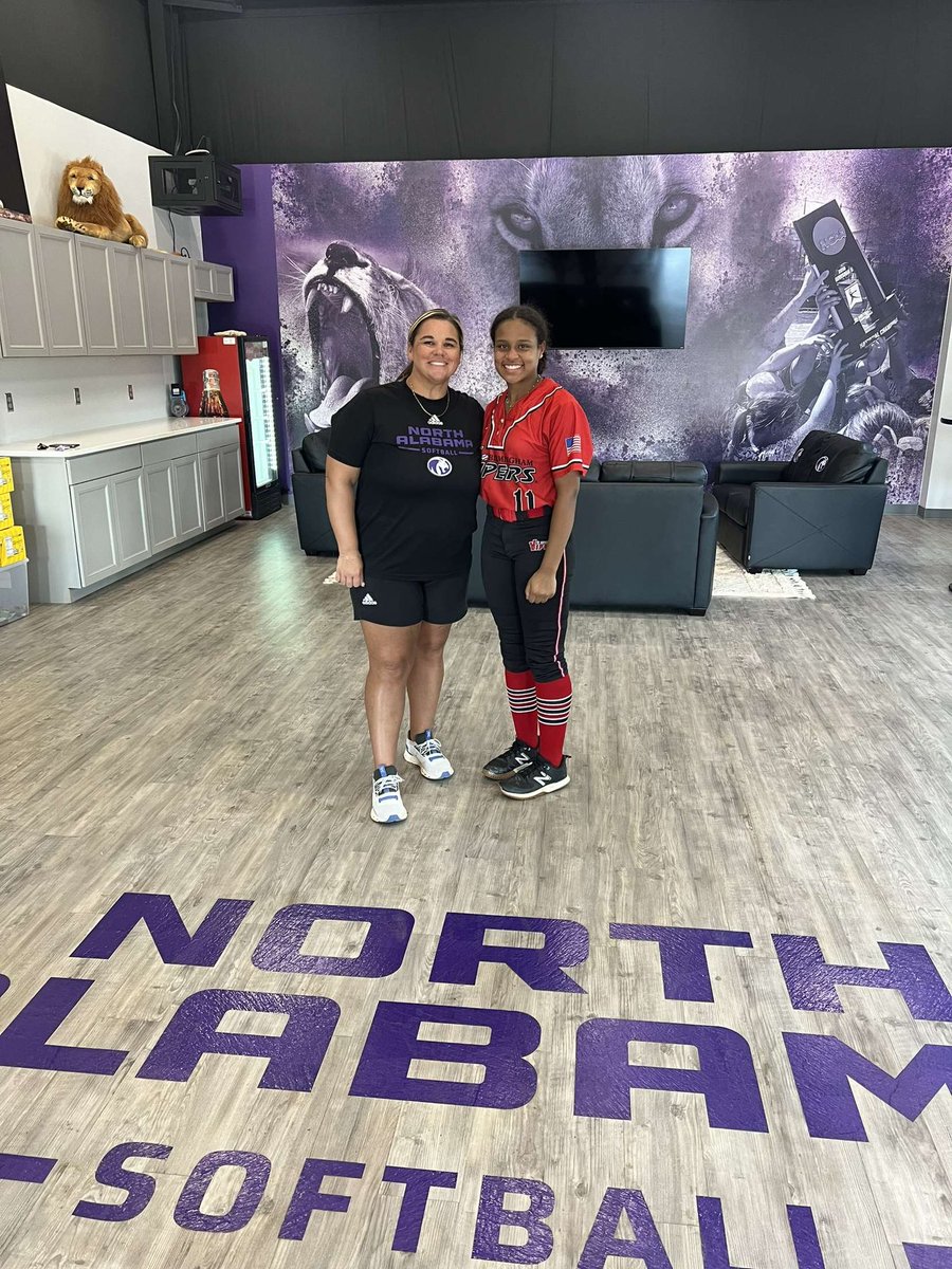 morgan_adolphus's tweet photo. Had a great time at the @UNASoftball camp!! Thank you Coach @Acozart44 and staff for hosting a great camp!! Go Lions!! @hgshollenberger @CoachHawkinsUNA @BhamVipers2026 https://t.co/dezebdekW8