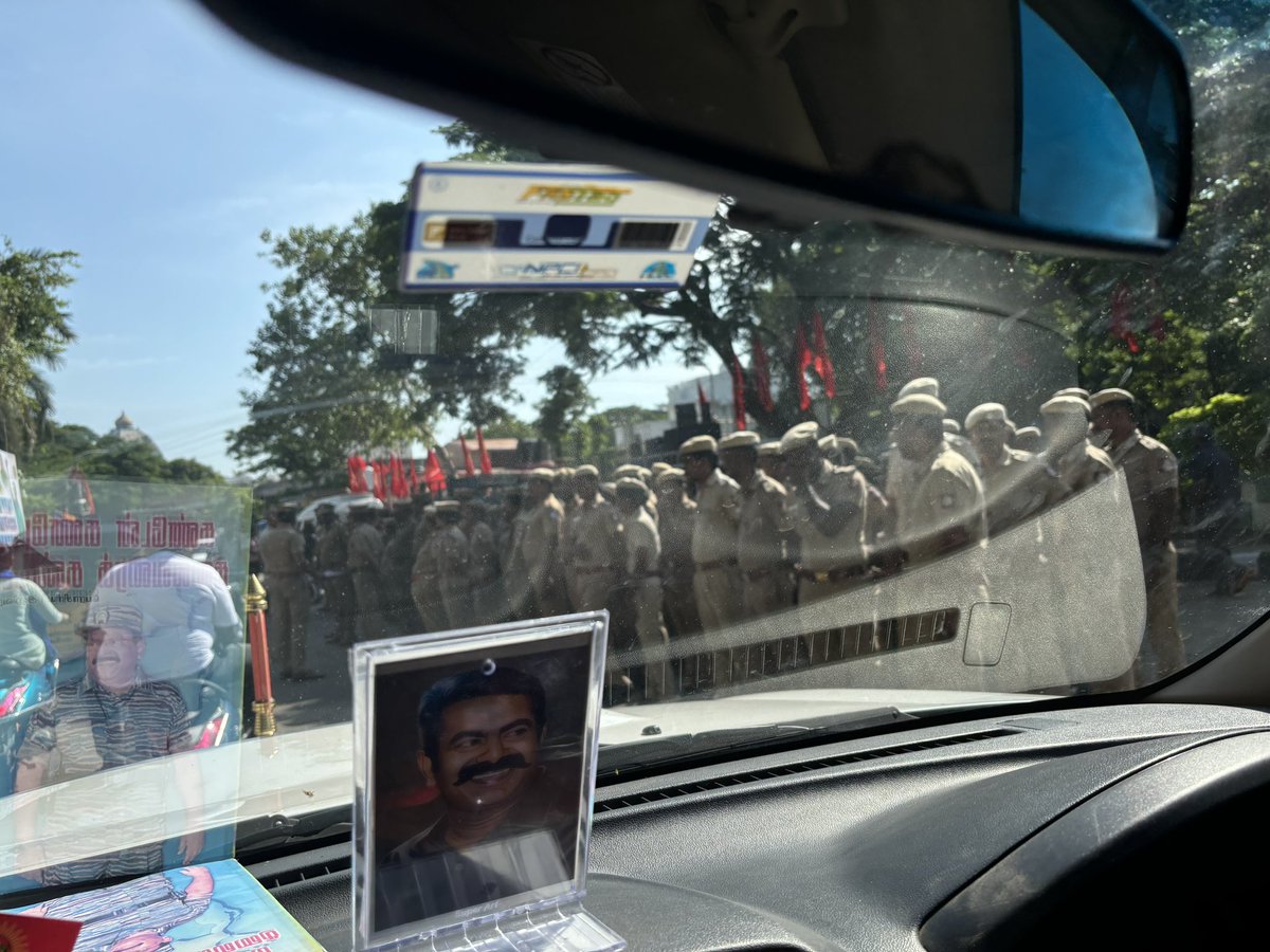 PackiaSe's tweet photo. அழுத்த அழுத்த எழுவோம்.. அடக்குமுறைக்கு அஞ்சோம்.. இதுவரை இல்லாத அடக்குமுறை.. அதையும் மீறி திமுக அரசின் நிர்வாக சீர்கேட்டை கண்டித்து இன்று மக்களின் குரலாய் முழங்குவோம்..

#போதும்திமுக 
#EnoughDMK https://t.co/js1qpCqdKN