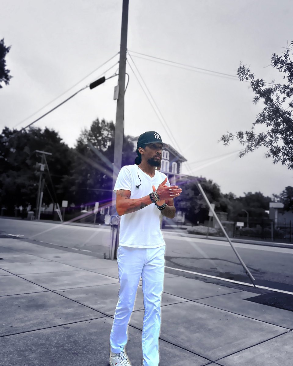 MikeGeorgesJr's tweet photo. Any Song…
Any Stage…
Any Moment…
I STAY READY TO DELIVER‼️‼️
#MichaelGeorgesJr
•
#Hunger4More #fypシ #fypシ゚viralシ #fyp #foryourpage #explorepage https://t.co/PDUdGCb7AB