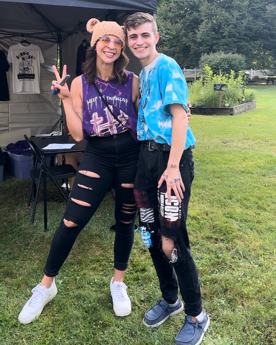 CodyMilhoan's tweet photo. @GabbieHanna 💜👑🩵 https://t.co/o5VrnWpuS4