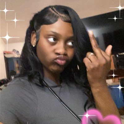 prettyllannah's tweet photo. bite bite 🫦. https://t.co/mMyGC63eAP