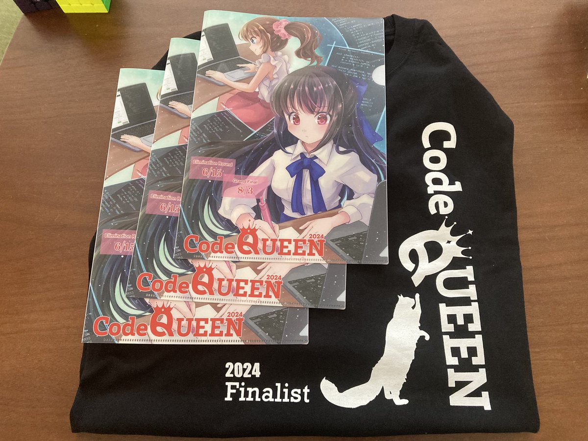 CatAzusa's tweet image. 昨日CodeQUEEN決勝に参加しました。娘たちが獲得した新人賞の分含めてクリアホルダーが一家で３枚になりました！
楽しかったです。来年は長女と一緒に参加したいけど社会人枠はどんどん狭き門になりそう。DPの勉強頑張る。

#CodeQUEEN2024 #CodeQUEEN