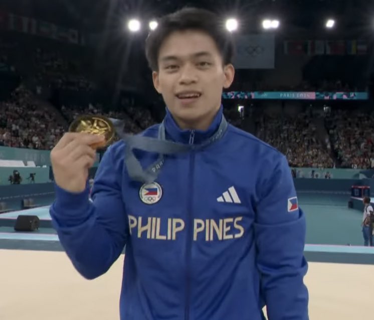 lynron0802's tweet photo. FIRST MEDAL IN WEIGHTLIFTING: 🥇
FIRST MEDAL IN GYMNASTICS: 🥇

GRABE KAYO HIDILYN DIAZ &amp; CARLOS YULO!!! LEGENDS 🙌 

SALAMAT SA PAGLABAN PARA SA BAYAN!!!! 😭🇵🇭

#Paris2024    #Olympics   
ccto https://t.co/zR04m41656