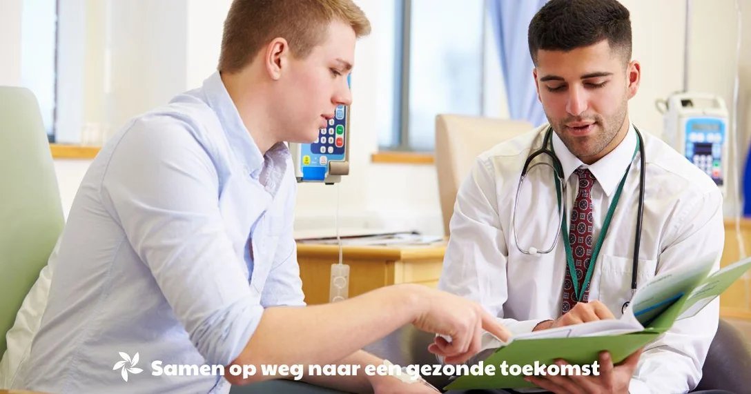 Corine Heijneman:

Als je gediagnosticeerd wordt met een chronische aandoening, schrijft Corine in een uitstekend artikel in de nieuwsbrief, staat je leven op zijn kop. Dat is niet het moment waarop je je arts naar zijn of haar gezondheidsvisie vraagt. 
. hubs.ly/Q02JZLzK0