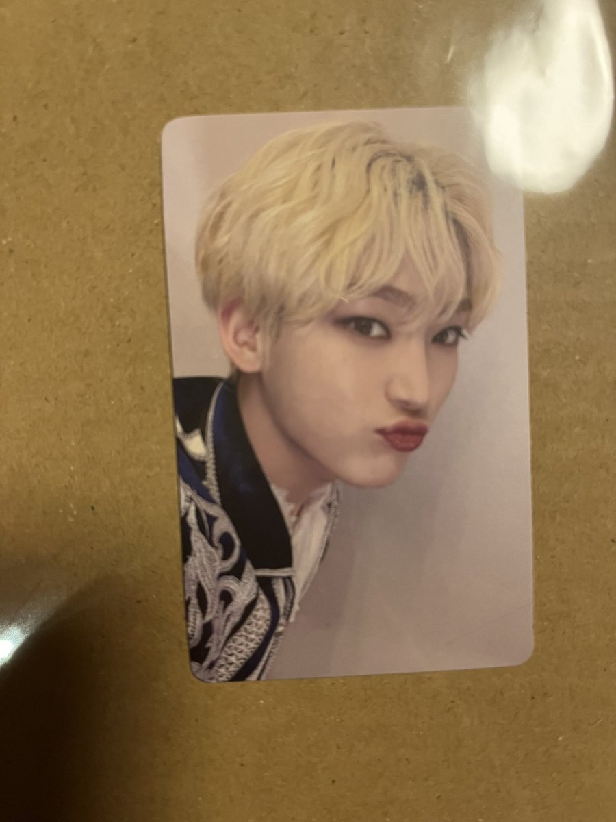 enhypen トレカ　ユニバ　ums ラキドロ　交換

求　ヒスン

譲　ソヌ

同日発送 or ロッキン手渡し or 12日ミーグリ会場で手渡し希望です✨

大変求めているのでお気軽にお声掛けください🥲💞
#enhypen交換　#enhypenトレカ交換