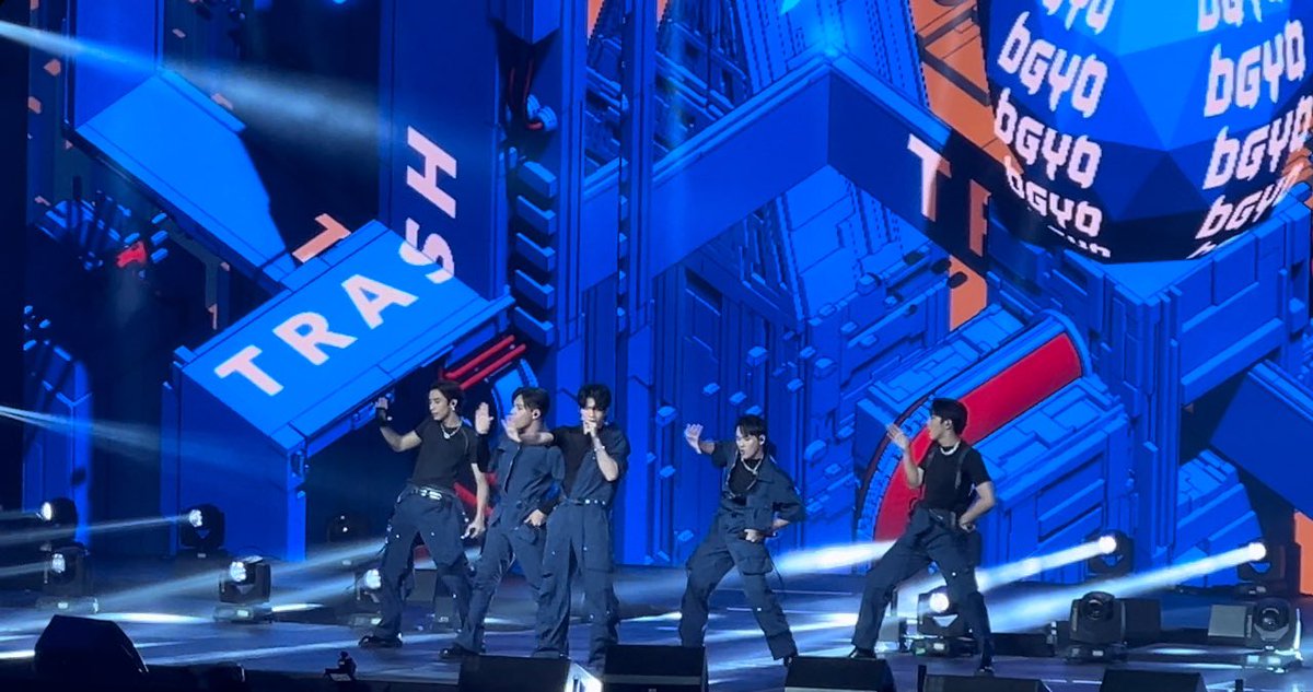MuseoWellness's tweet photo. This song is on fire! 🔥

Watch BGYO’s upcoming single Trash (Fancam) Live in California! 🌴☀️

Pre-save now: https://t.co/qjTC6LDIXC

BGYO CANtakeUS IN CALI
#BGYO_Trash @bgyo_ph 

https://t.co/jQoKvtWbTk https://t.co/vC5MvJdgLq