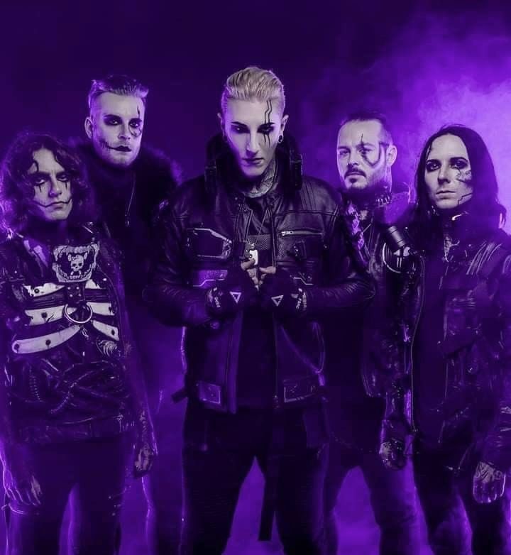 bi Ꙩ ⊬ ✶ (@biancaraspes) on Twitter photo 