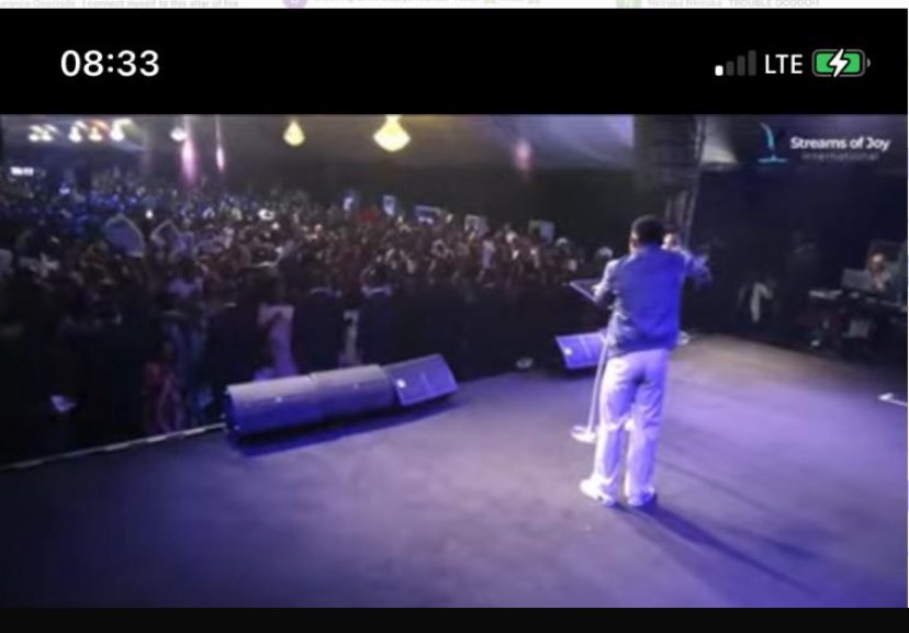 ChristianChuma6's tweet image. I AM IN MY NEW.       OLD BATTLES AND CIRCLES ARE BROKEN 🔥🔥🔥🔥.    I ENTER MY NEW OF ABUNDANCE AND MORE THAN ENOUGH.     WHAT GOD CAN NOT DO DOES NOT EXIST. #streamsofjoyabuja.  🔥🔥🙂