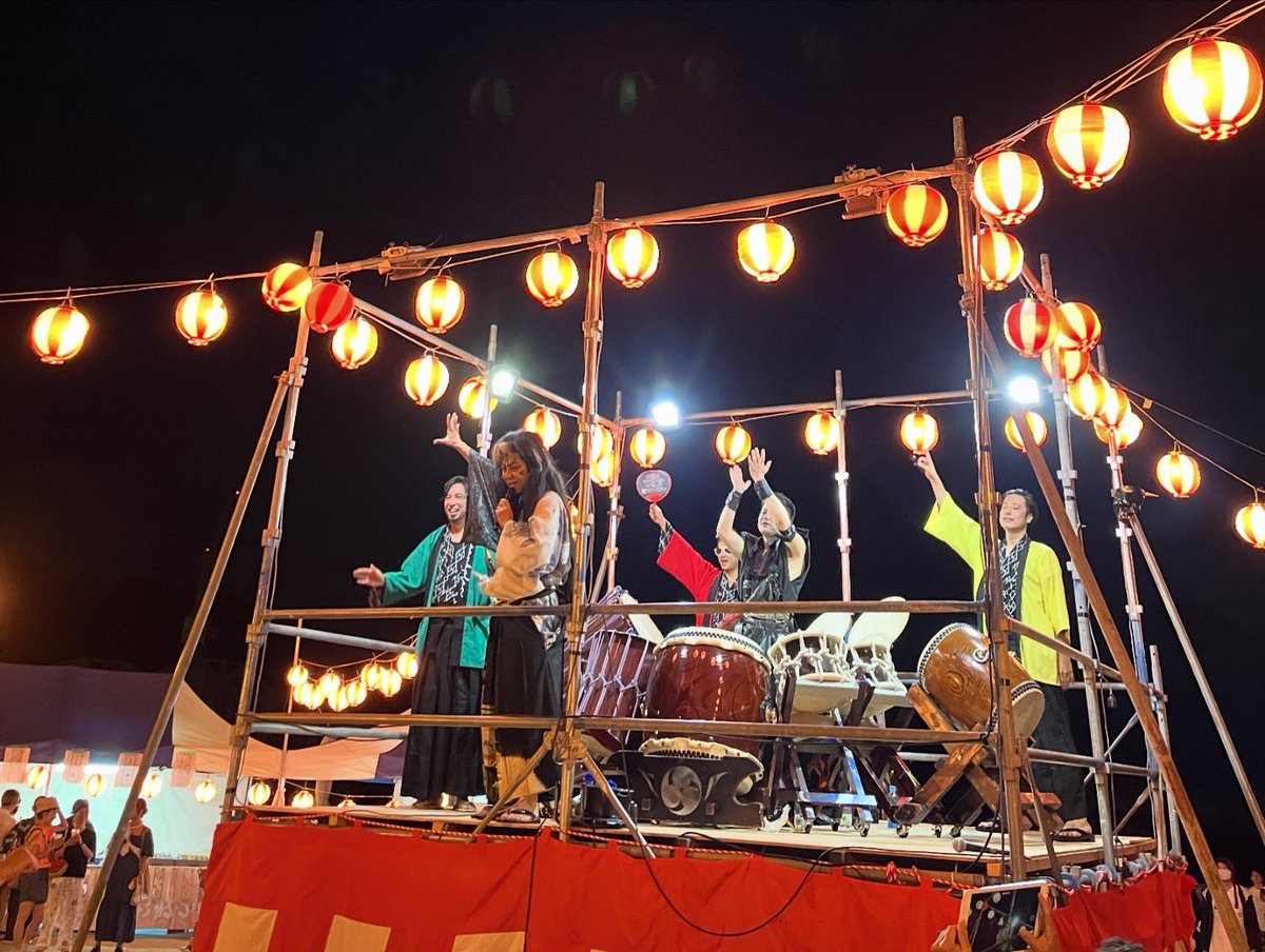 drwadaikogaryu's tweet photo. 第一回 尾道盆踊り2024🏮
最高のお祭りになりました‼️

細部に見られる、右近さん一流の動きと熱い思い❤️‍🔥
PRANK PLANさんの瞬間の対応力、、

とても勉強になりました。

お越しくださった皆さん、
ありがとうございました！

#尾道 #盆踊り #prankplan #孝藤右近 #我龍 #夏祭り https://t.co/cUVDOh4hSL