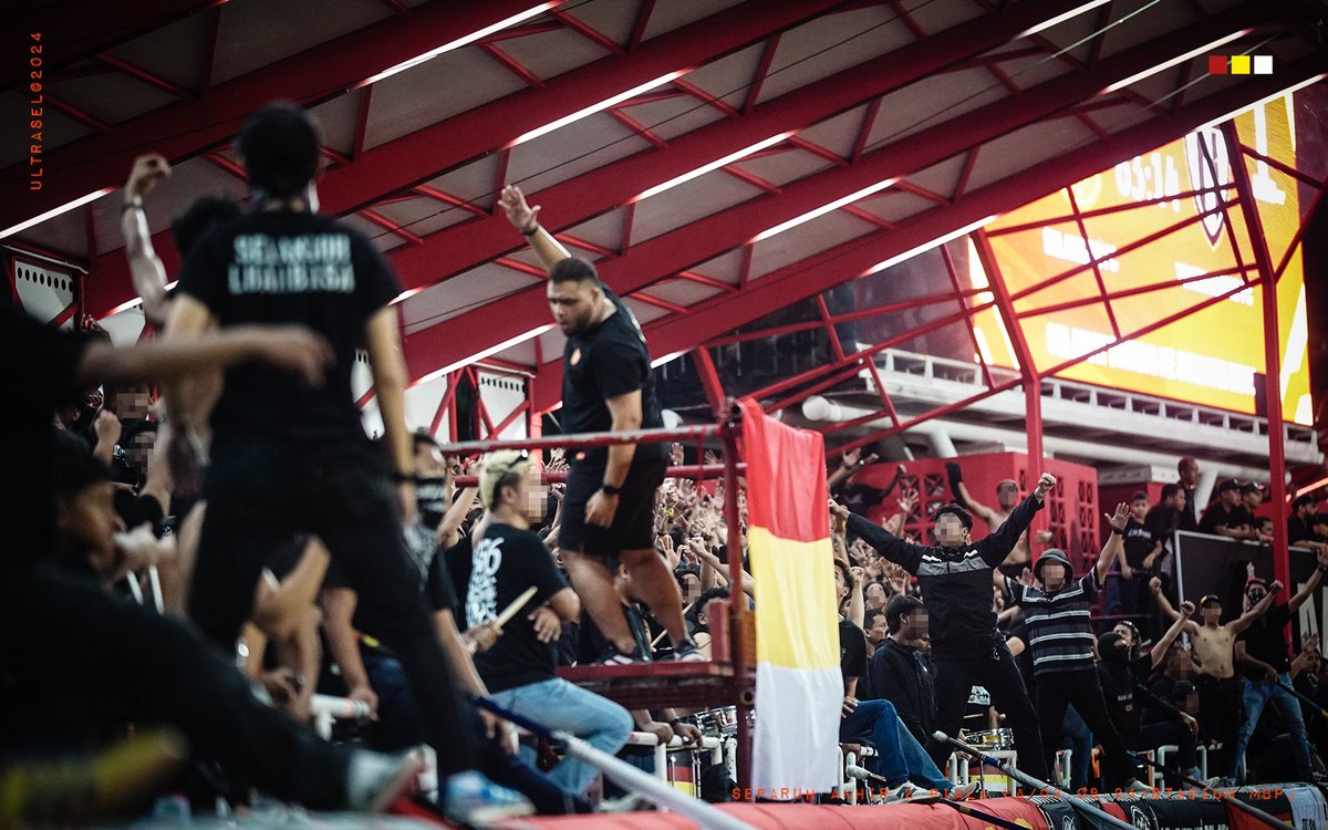 ultraSel_'s tweet photo. Layak Final Piala FA ✅ 
Seterusnya, konsisten dalam aksi Liga Super. Terus fokus dan perbaiki mentaliti. Jangan santai !

#T14EFAMOuS
#MentalitiJuara
#TerusMembudayakanSokongan
#WujudWarisWatan
#SelangorNoSurrender https://t.co/MYR2hZFSGB