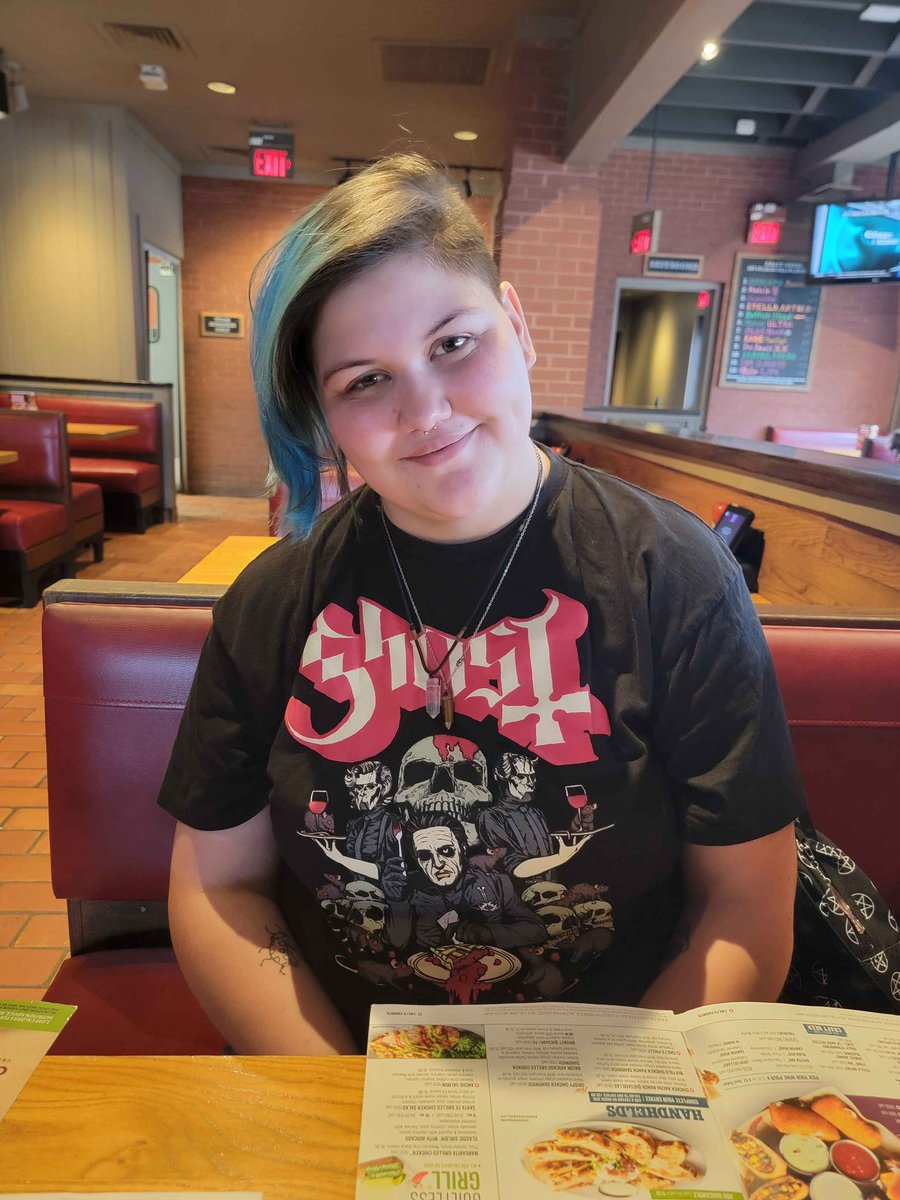 spunkyqueerjay's tweet photo. cut my hair recently and i’m in love with it https://t.co/ETWeFT6uRN