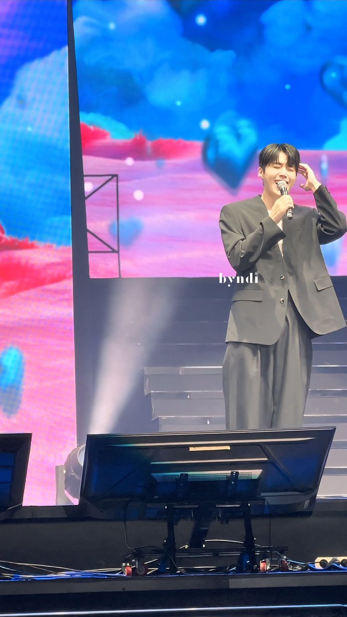 byndi_'s tweet photo. ππ Color+Full in Jakarta 2024 ππ
Seonhonya satu, pendukungnya banyaak..
Seonhonya satu, pendukungnya banyaaaak.. π©΅
((Picture thread))
#KimSeonho #KimSeonHoAsiaTour #KimSeonhoInJakarta2024 #colorfull2024 #COLORFULLinJakarta https://t.co/seY67iVXWw