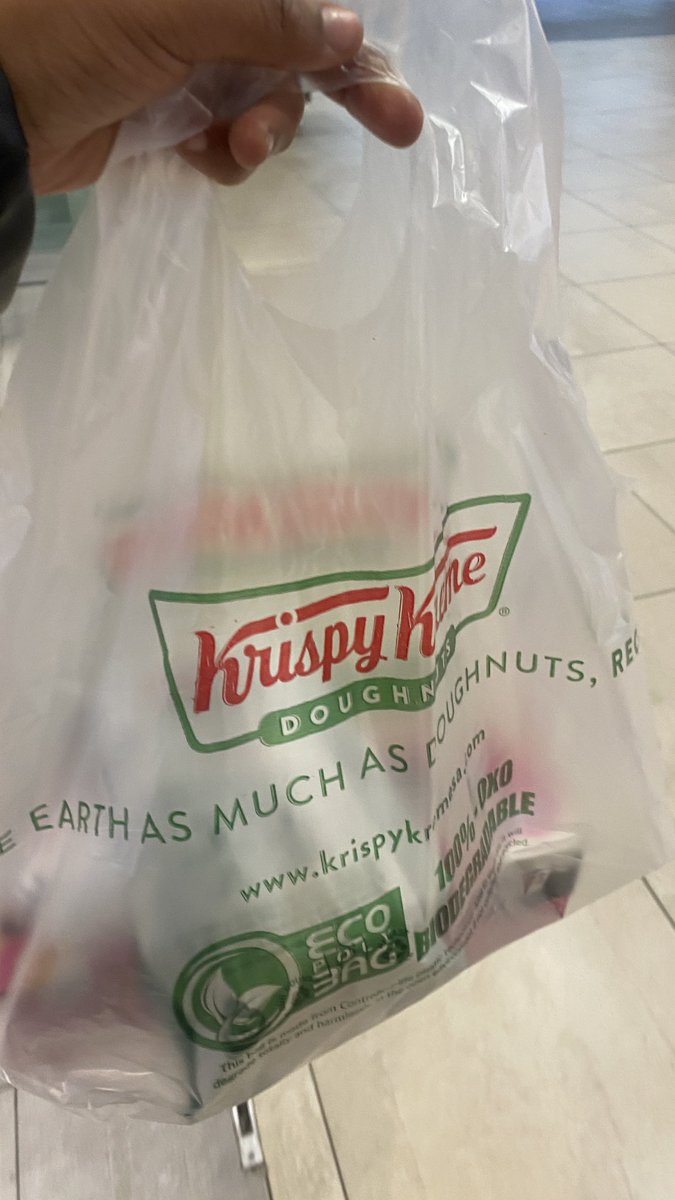 Mickeysa_Eatry's tweet image. I purchased it Thursday 
#kksa 
#IceCream
#Doughnuts
