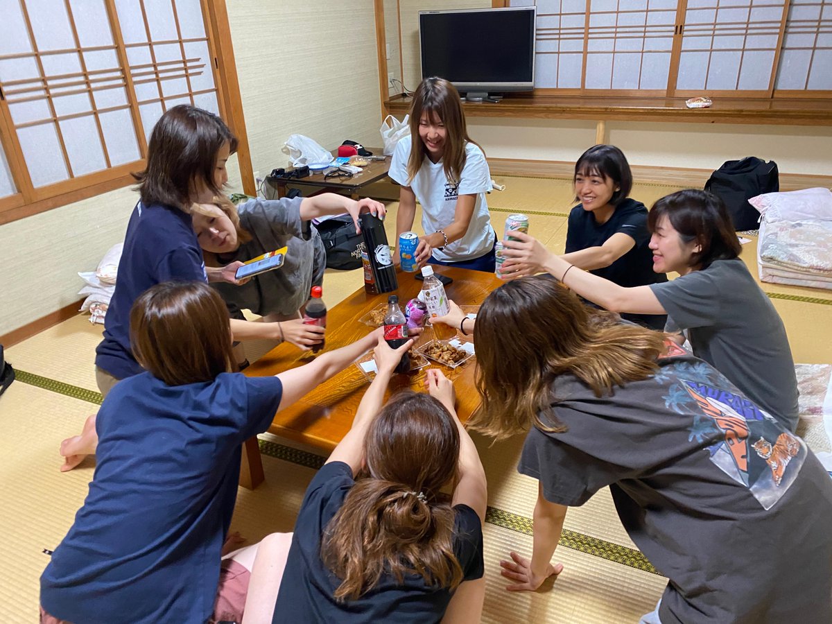 infooceanstage's tweet photo. 先日は女子会ダイビング👧 
友達を紹介してくださり、今ではグループに✨ 
まさに【one OCEAN】🌊 
これからも潜りにきてくださいね🫶

＃大阪ダイビング
＃女子会
＃仲良し
＃オーシャンステージ https://t.co/aB08uhAzIE