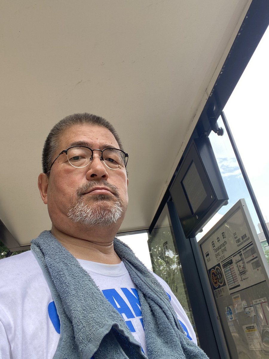 JUMBOU162010's tweet photo. 8月4日(日)曇空じゃとまだマシ😓暑いけど！この後俄雨降りました🌨️あっと言う間に晴れ☀️今夜も18:00オープンで店内冷え冷え🥶暑さで疲れた皆様癒します🍻ふらっと扉を開けて下さいね♪お待ちしてます🥃11日お盆褌祭15:00〜19:00飲み放題3000円褌オンリー🎐帰省、観光のお客様大歓迎🤗新しい出会い夏男 https://t.co/NOLz4nK9wQ
