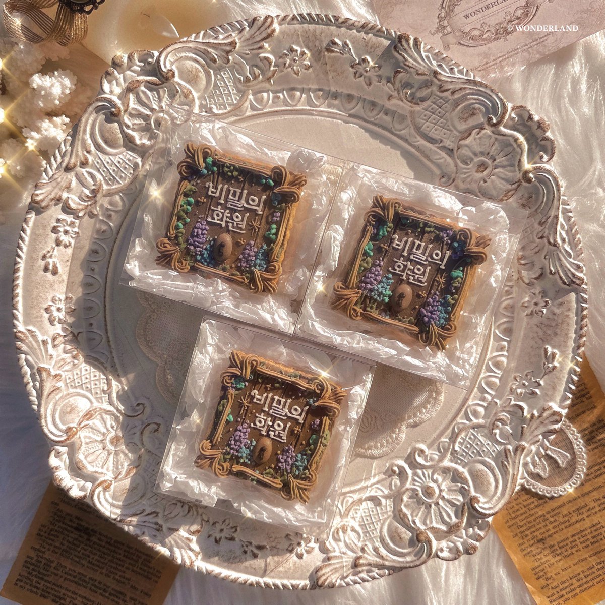 비밀의 화원 둘공 종형 서포트🍀💐☘️

𝑾𝒆 𝒄𝒂𝒏 𝒅𝒐 𝒊𝒕 𝒊𝒏 𝒕𝒉𝒆 𝒔𝒆𝒄𝒓𝒆𝒕 𝒈𝒂𝒓𝒅𝒆𝒏
싱그러운 여름에 돌아온 우리의 봄🌷

봄의 기운으로 무더운 여름을 꽉 채워줄 비밀의 화원팀을 응원합니다.ᐟ 더운 여름에 수고하실 종형이, 배우분들 그리고 스태프분들 위하여 예쁜 아이싱 쿠키,