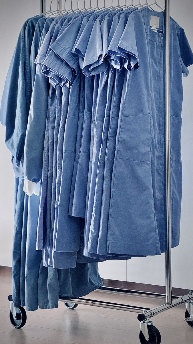 ワンピース型の手術下着って今も使われている現場あるのかな？