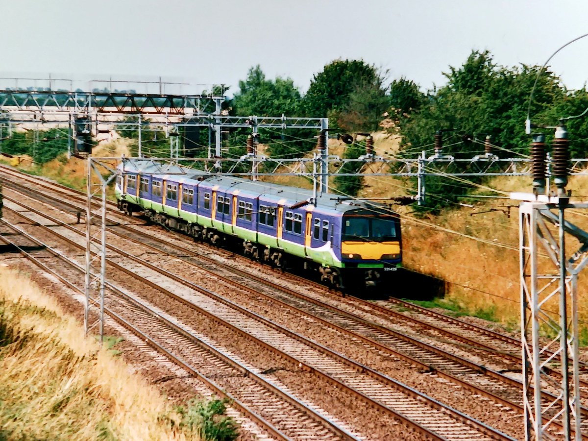 Invermuir's tweet image. Couple of Dusty Bins for you today. July 1999. #tmrguk #NSE #Class321