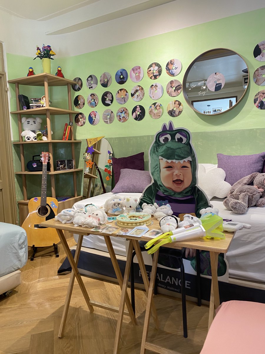 palimmms's tweet photo. 🎂🦕🦖🫠💖✨~~~
 #JunJunsRoom https://t.co/hybWH0I3zX
