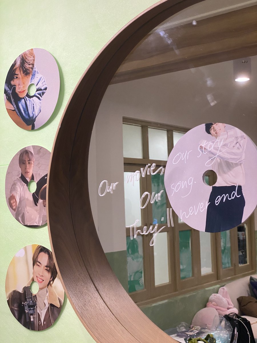 palimmms's tweet photo. 🎂🦕🦖🫠💖✨~~~
 #JunJunsRoom https://t.co/hybWH0I3zX
