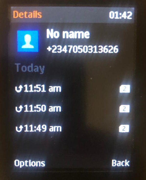 rotymiee's tweet photo. @chowdeck @ChowdeckSupport I missed your rider calls at 11:49 this morning and called back at 11:56 am, and he told me he's around Oke-Ado, and to my greatest surprise, he updated the failed delivery and switched off his line. Please refund my money. https://t.co/PkUC9vXRc4